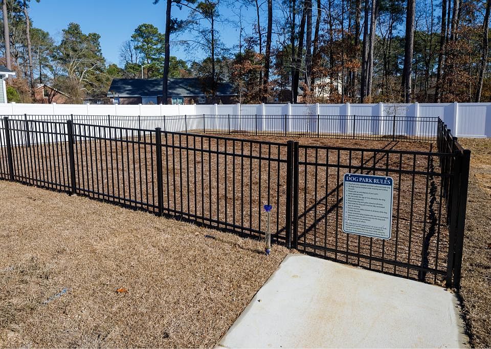 1st image of 8250 Cliffdale Rd #1242