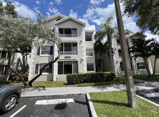 2811 N Oakland Forest Dr #210-450, Fort Lauderdale, FL 33309