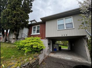 308 Hawthorn St Room 2, Waterloo, ON N2L 3N4