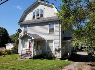 82 Carverton Rd, Shavertown, PA 18708
