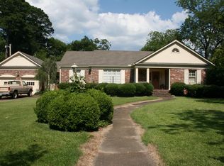 402 S Franklin St, Aberdeen, MS 39730