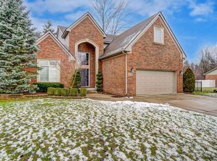 12361 Spenser Ln, Carleton, MI 48117