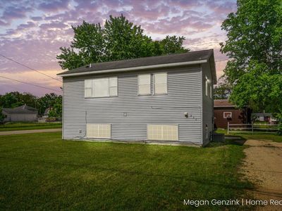 211 Lincoln St, Allegan, MI, 49010