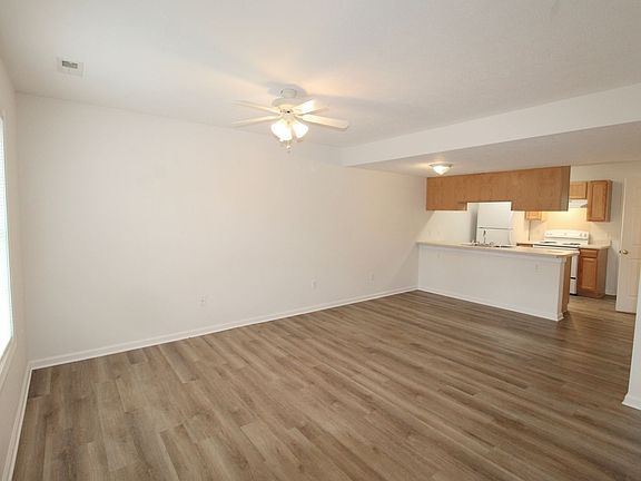 5th image of 189 Griffin Ln