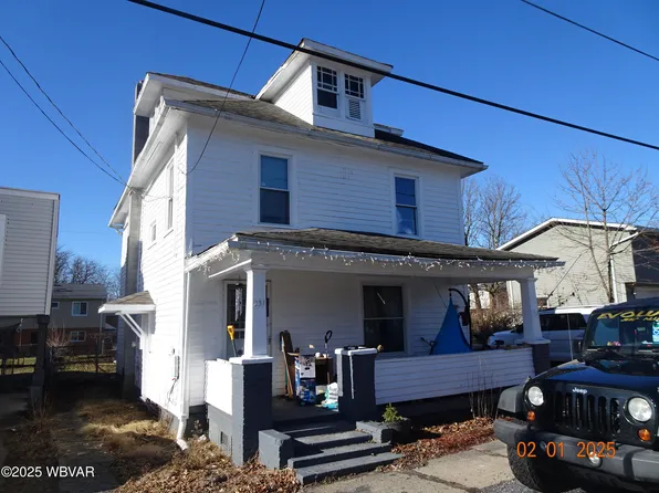 231 Bennage Ave, Lock Haven, PA 17745