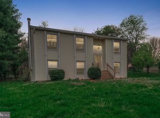 6448 Nordix Dr, Warrenton, VA 20187