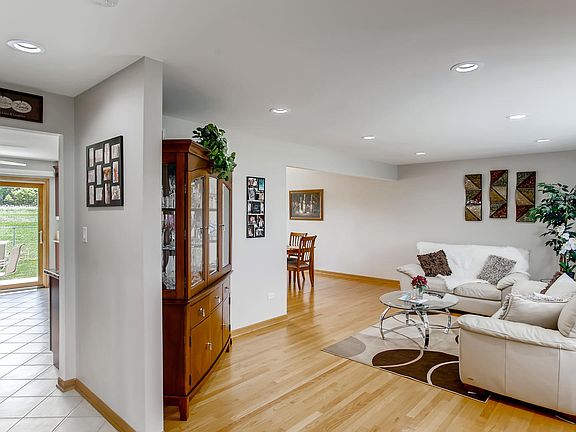 4th image of 10762 W Doric Cir
