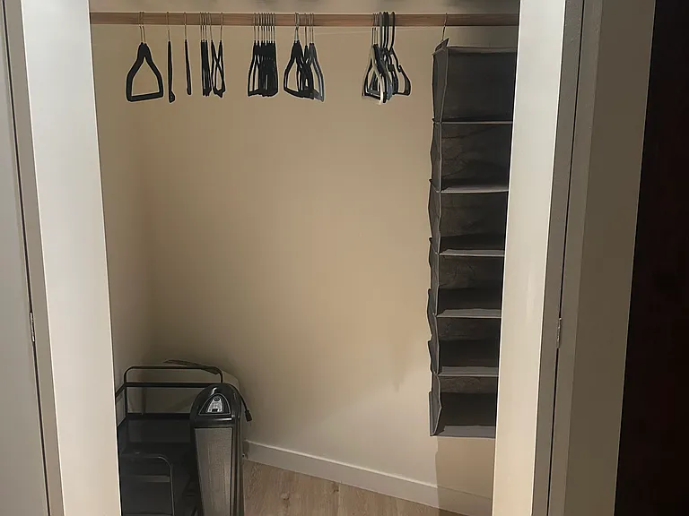 1125 Western Ave — Photo 24