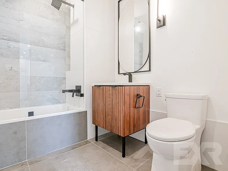 957 Atlantic Ave #416 — Photo 6