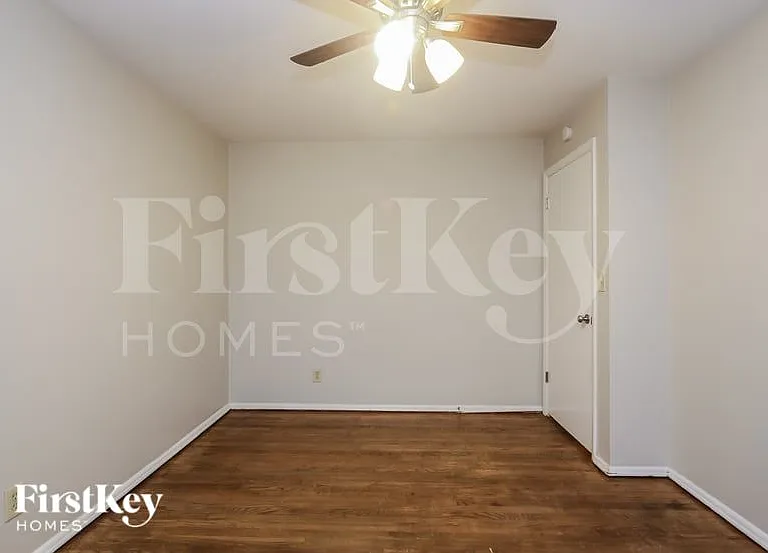 6045 N Alton Ave — Photo 12