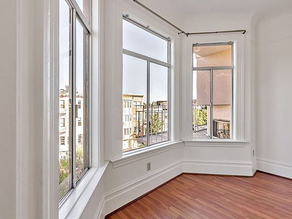 4th image of 618-622 Guerrero St #9