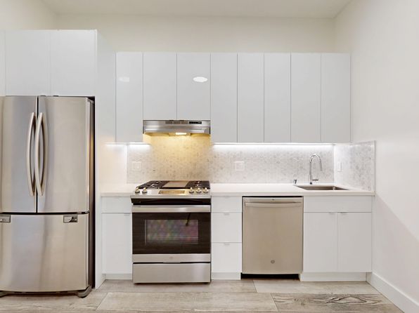 759 6th Ave APT 2