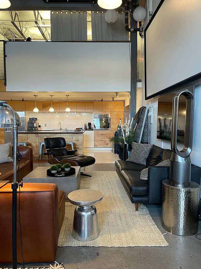 2 bed, 1731 sqft, $3,500 — Photo 3