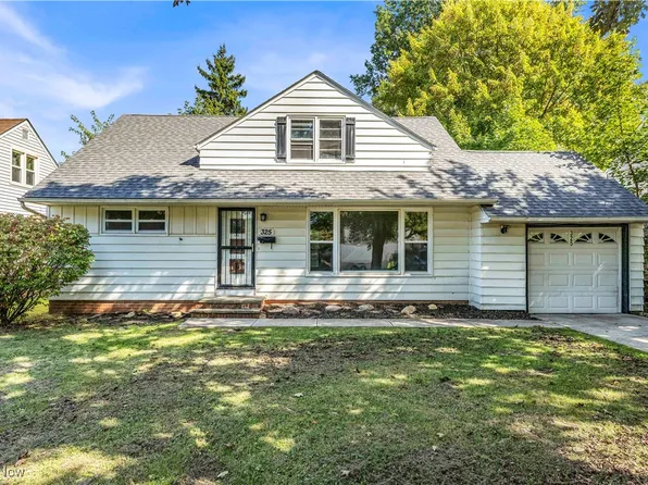 325 Greenvale Rd, Cleveland, OH 44121