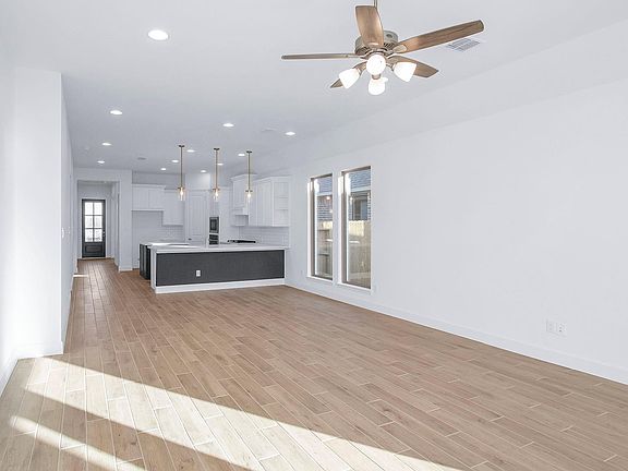2nd image of 18727 Buttercup Farms Ln