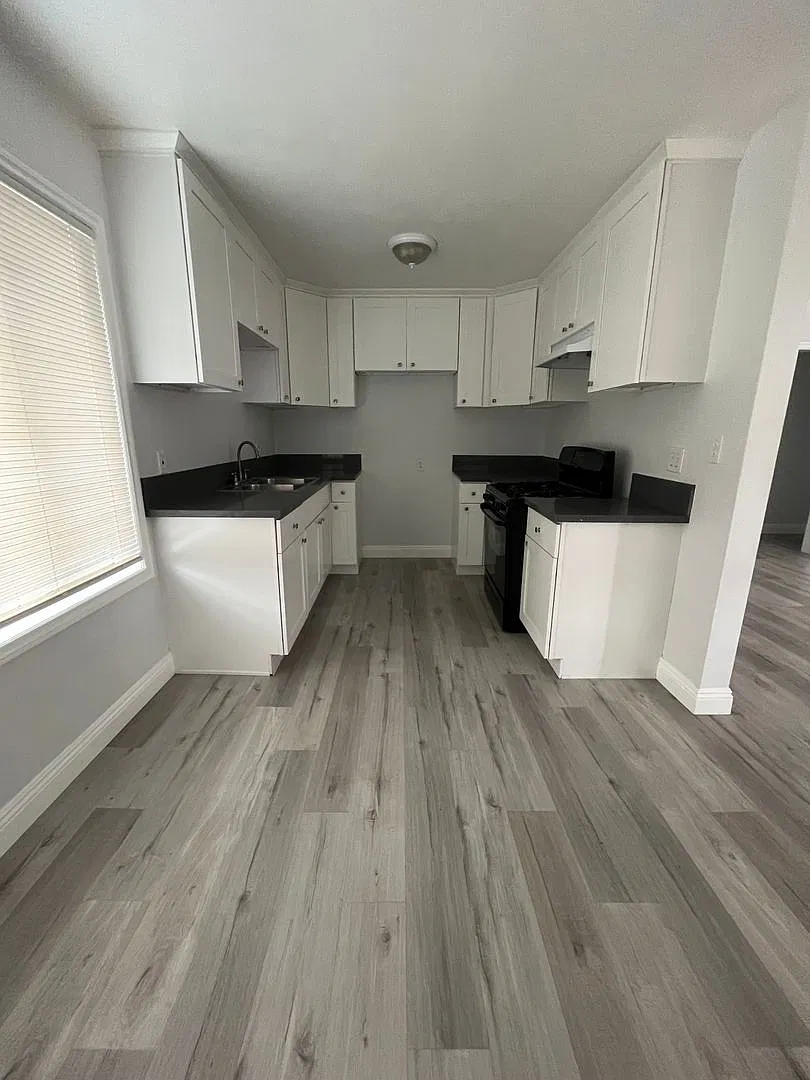 4100 7th Street — Photo 3