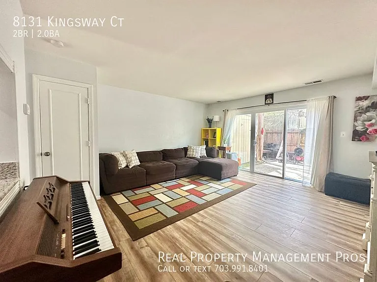 8131 Kingsway Ct — Photo 7