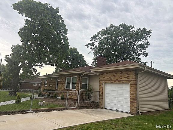 3rd image of 2555 Telegraph Rd