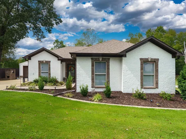 224 Oak Ln, Sylvan Springs, AL 35118