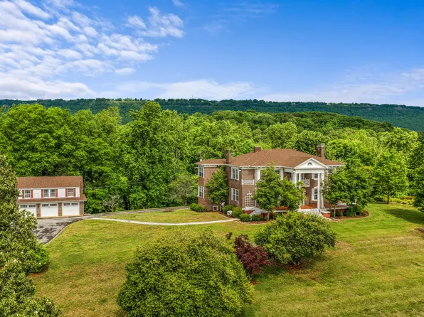 209 Browntown Rd, Chattanooga, TN 37415