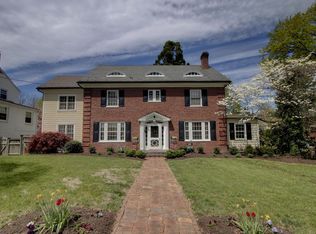 2515 Avenham Ave SW, Roanoke, VA