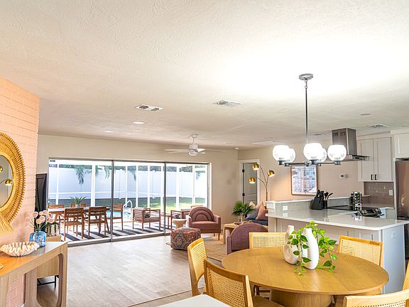 Open concept- dining/kitchen/living