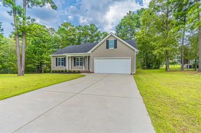 428 Green Links Dr