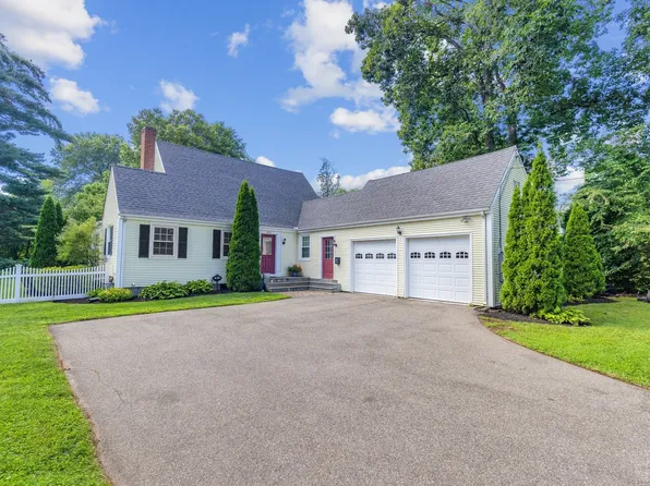 223 North Main Street, West Hartford, CT 06107