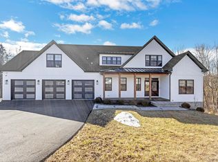 6 Conifer Court, Poughkeepsie, NY 12603