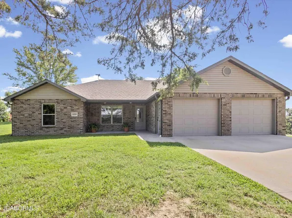 5235 Shamrock Rd, Jefferson City, MO 65101