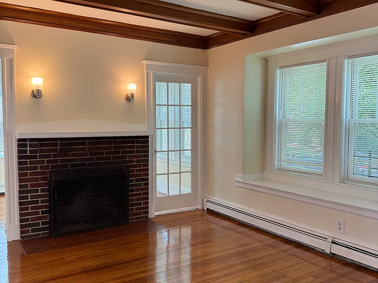68 Poplar St #1 — Photo 22