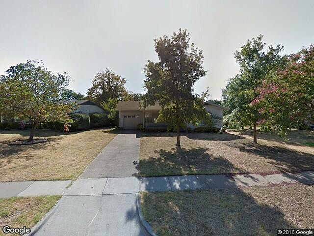 1st image of 214 Walnut St