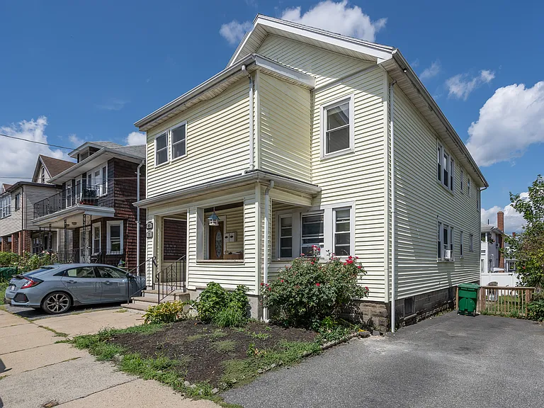 71 Princeton St #2 — Photo 25
