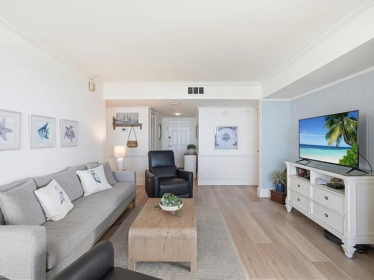 9375 Gulf Shore Dr #203 — Photo 10