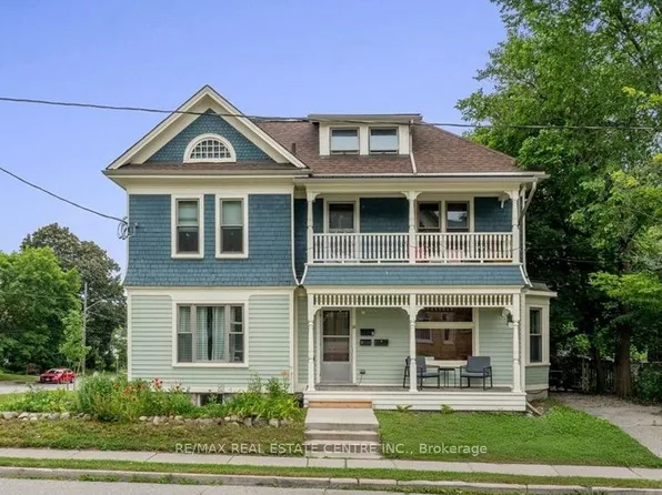 14 Young St W, Waterloo, ON N2L 2Y8