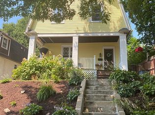 539 8th St, Oakmont, PA