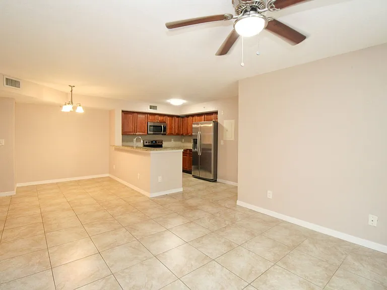 1260 Wildwood Lakes Blvd #104 — Photo 15