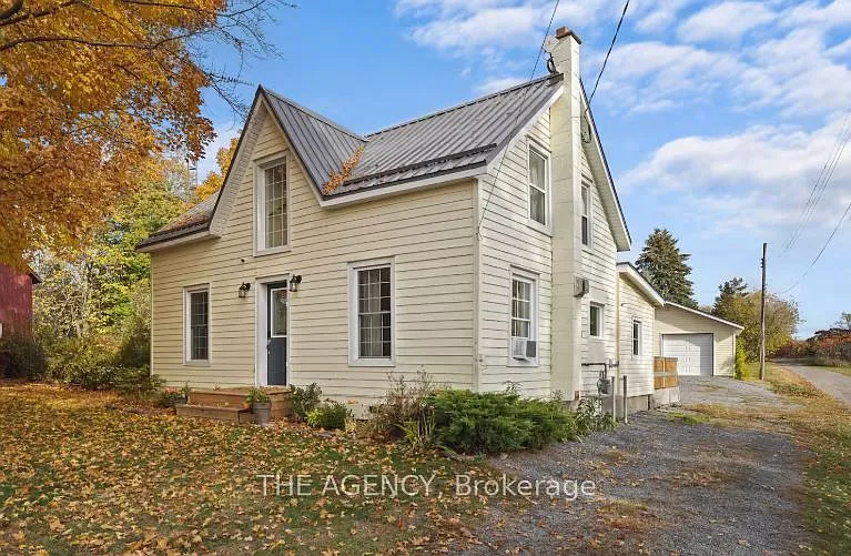 3 bed, $2,550 — Photo 2