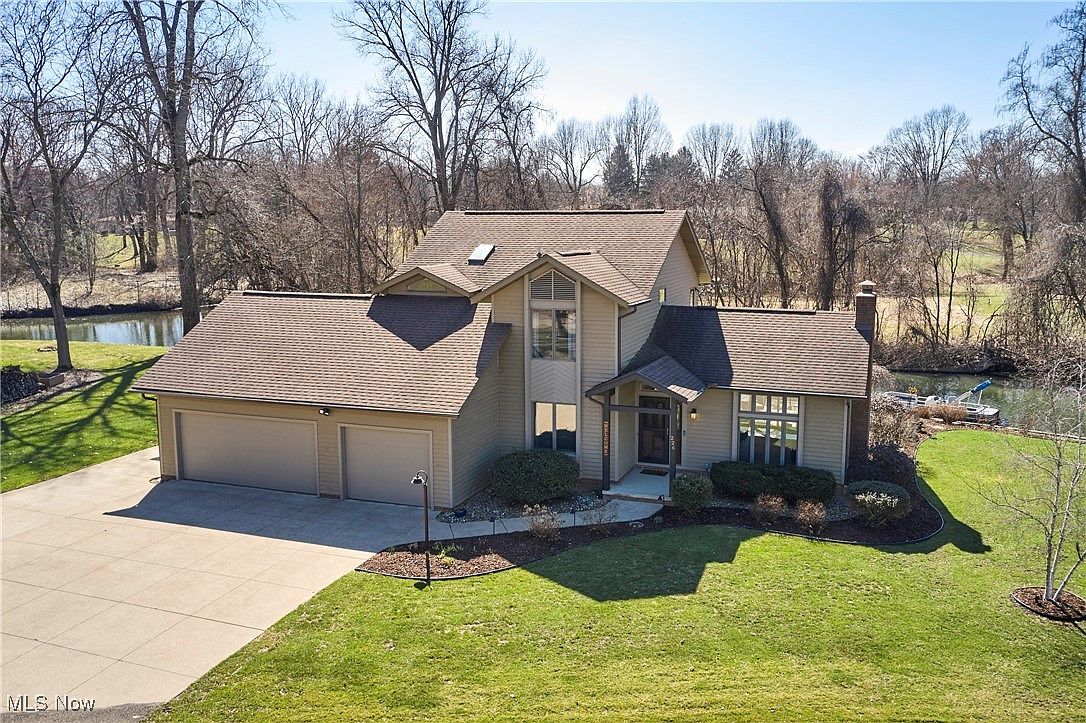 226 S Bay Dr, Akron, OH 44319 | Zillow