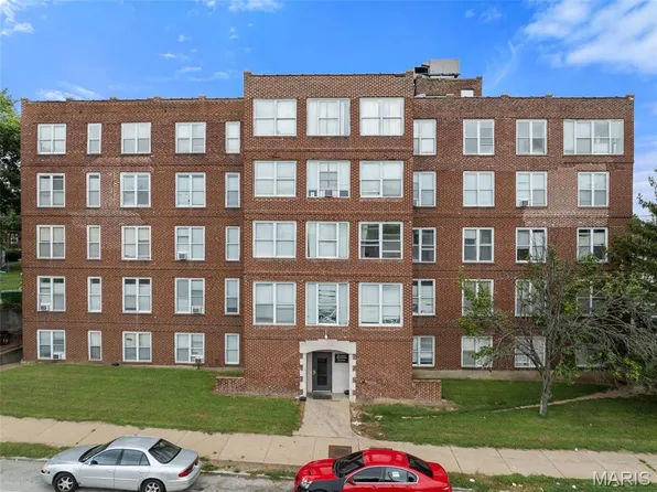 8612 Halls Ferry Rd, Saint Louis, MO 63147