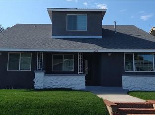 1230 W 41st Pl, Los Angeles, CA 90037