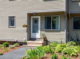 91 Cortland Cir #91, Leominster, MA 01453