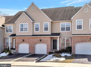544 Liberty Cir, West Grove, PA 19390