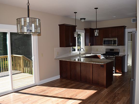 4th image of 13230 Forest River Dr SE