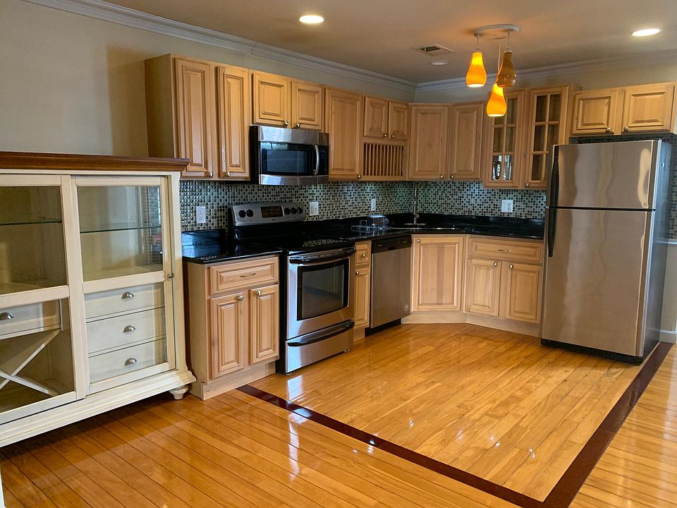 1st image of 1810 Minnesota Ave SE APT 301