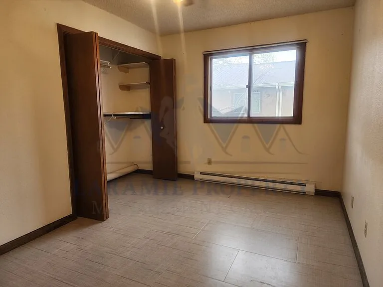522 S Lincoln St #E — Photo 12