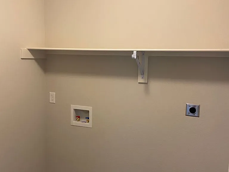 108 Ellis Dr — Photo 14