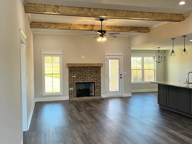 108 Anna Claire Way — Photo 6