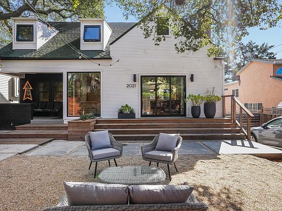 3rd image of 2021 Belle Monti Ave