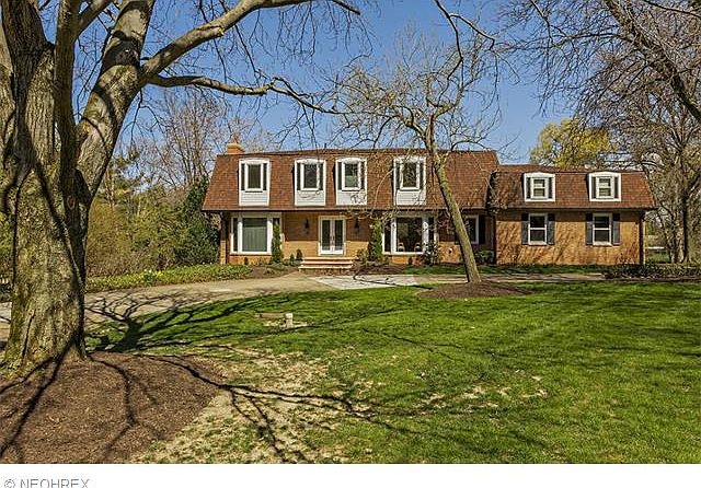 1st image of 28301 Cambridge Ln